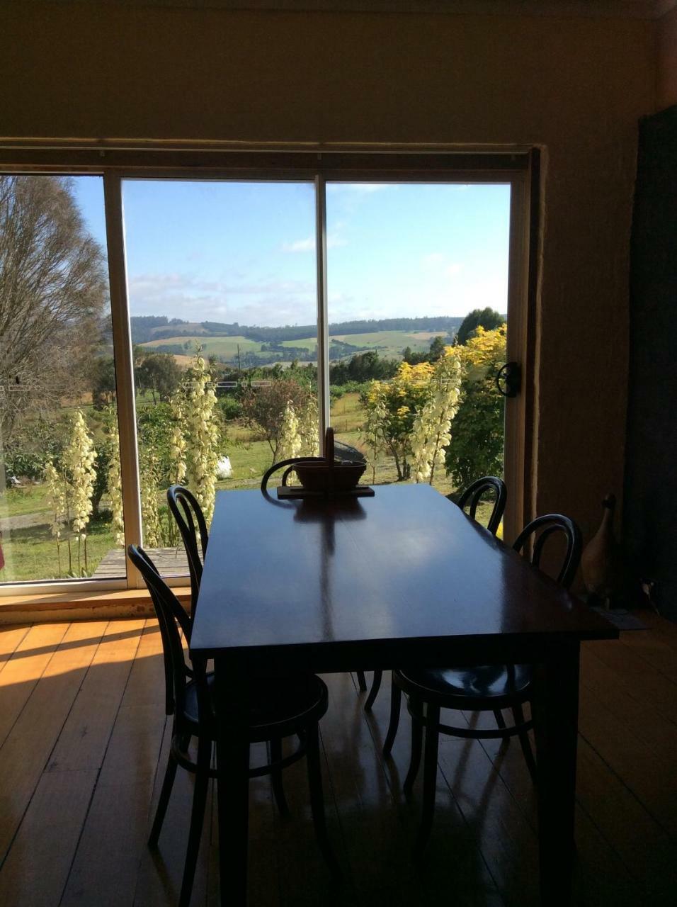 Cherry Top Farmstay - Boutique Eco Village Lilydale 외부 사진